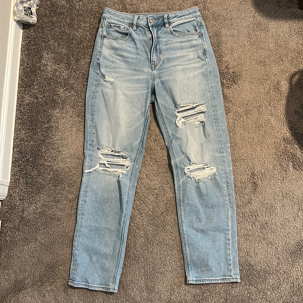 american eagle mom jean